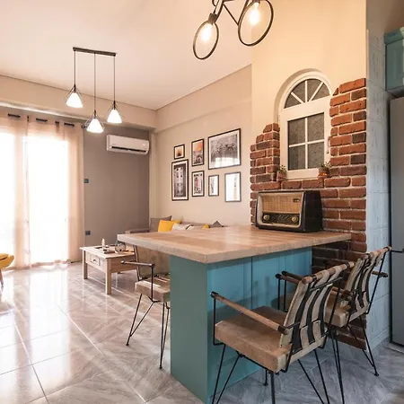 Apartment Vintage In Athens-zografou